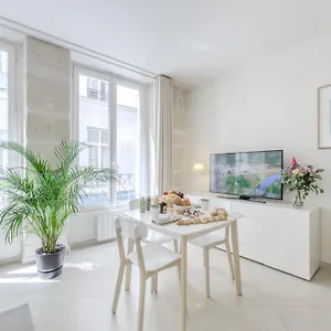 Jardin Saint Honore Appartement Parijs